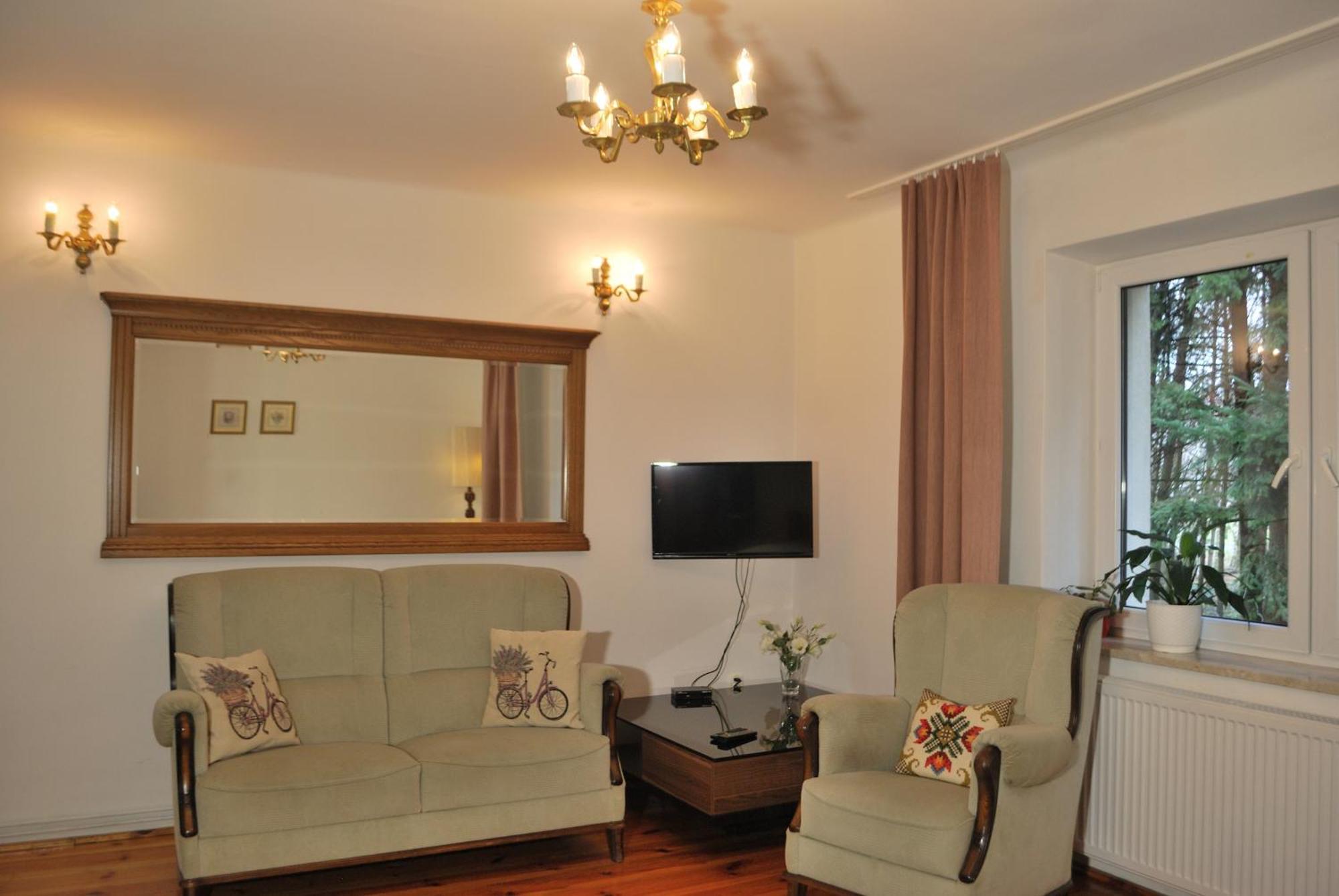 Agroturystyka Pod Czarna Sosna Bialy Lug Dış mekan fotoğraf